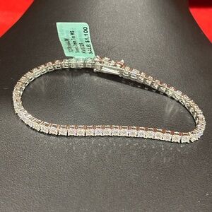 Moissanite Sterling Silver Tennis Bracelet. 9.0 ct. 3mm , 7”. GRA provided
